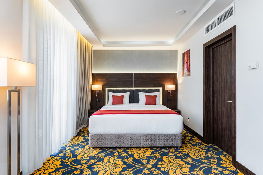 Suite, 1 King Bed