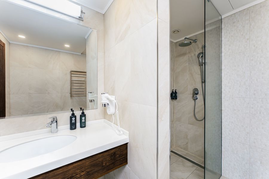 Deluxe Room, Kitchenette, 1 King Bed